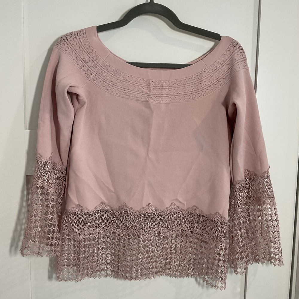 Tahari blouse